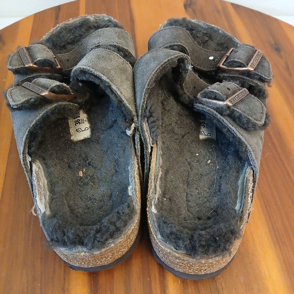 Birkenstock Arizona Sandals Mens 36 Black Shearling Lined Suede Two Strap Slide - Picture 4 of 8